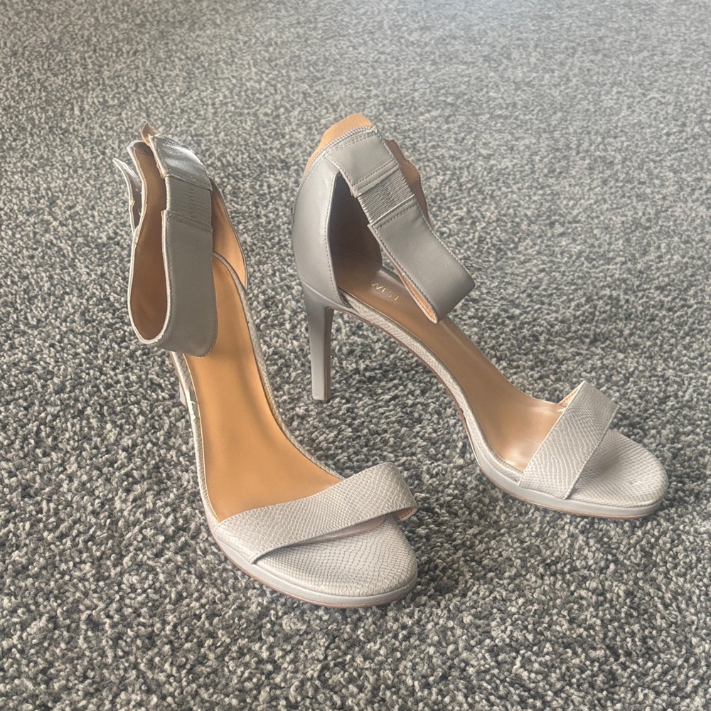 Nine West Silver Strappy Heels